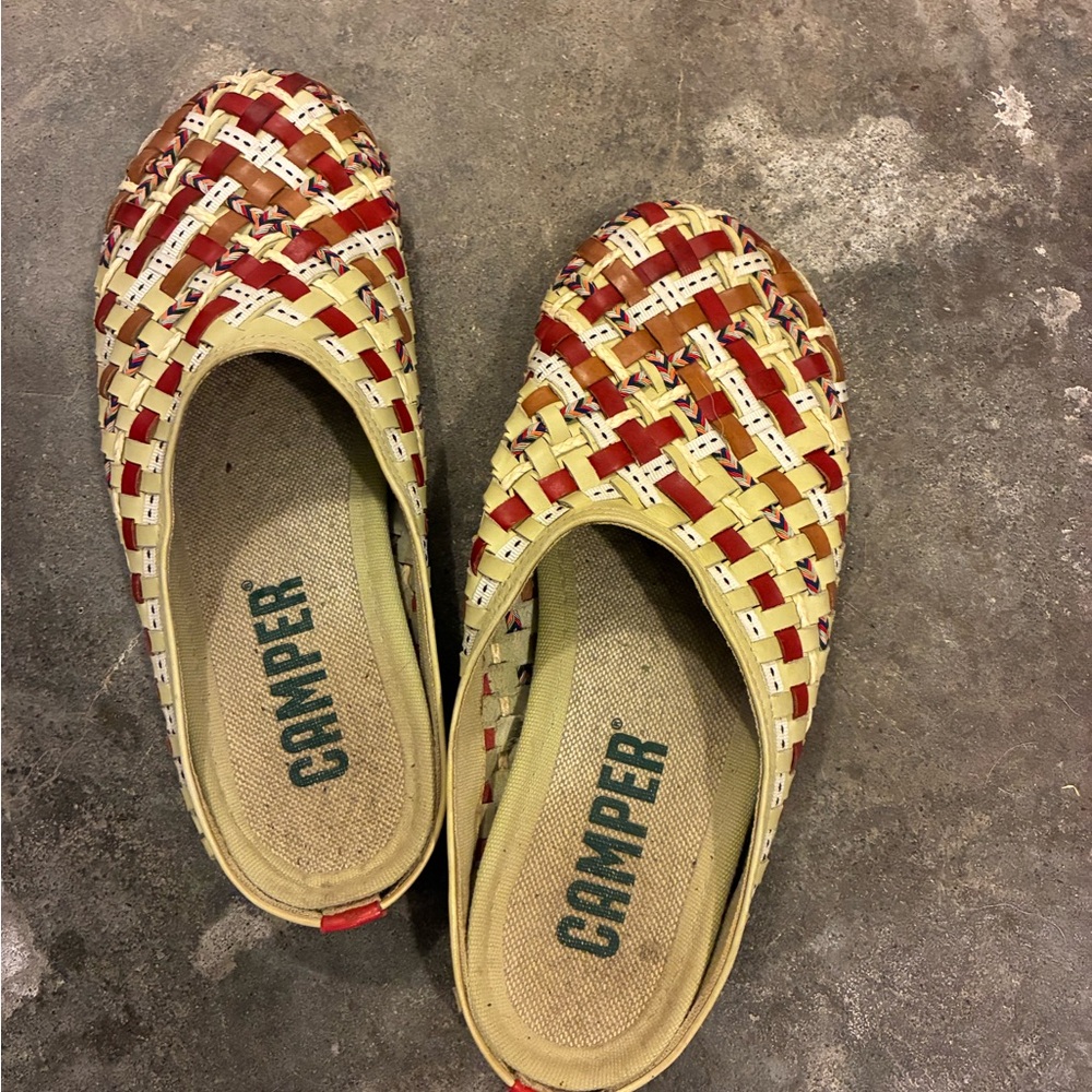 Camper Woven Flats - DAMAGED SOLES - Slip on ballet mules